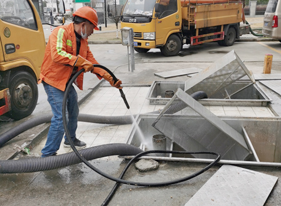 龙湖镇隔油池清理