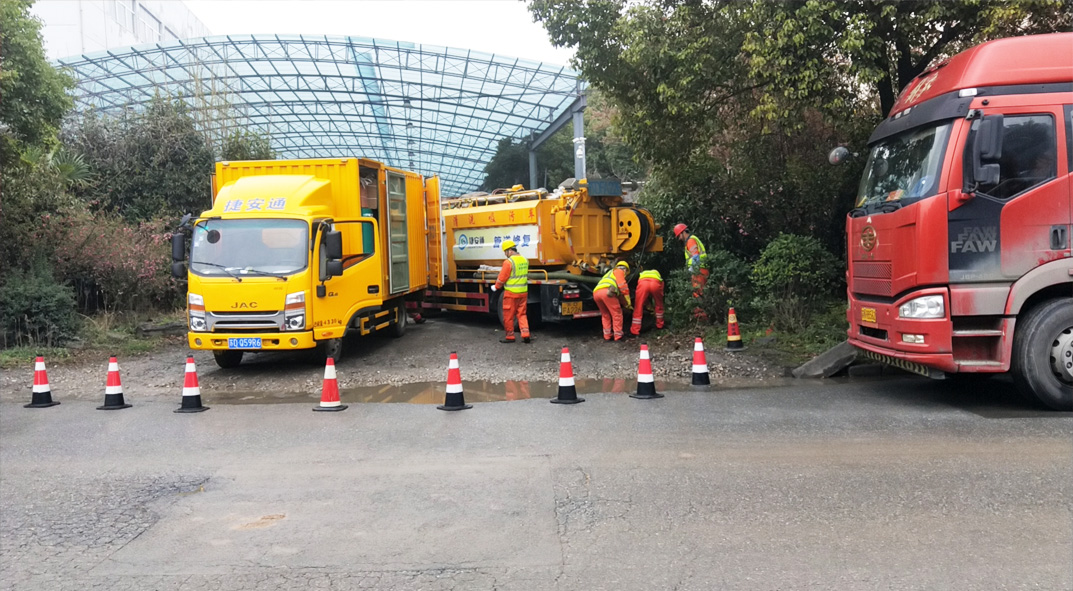龙湖镇成区雨污水管网“四位一体”检测疏通项目